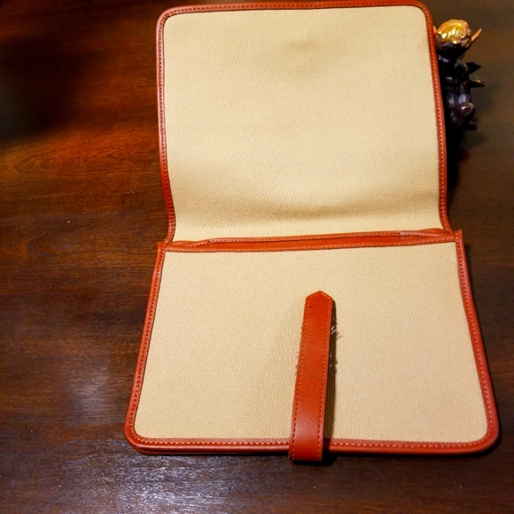 Vintage 1980's YVES SAINT LAURENT Canvas & Leather Clutch. - Picture 4 of 9